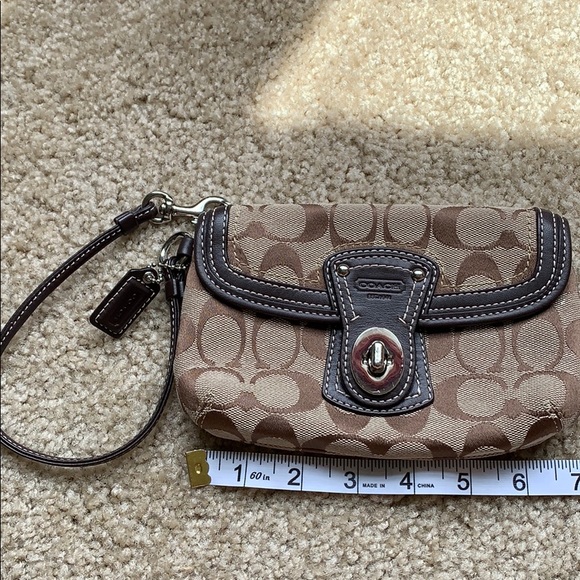 Coach Handbags - Coach small wristlet